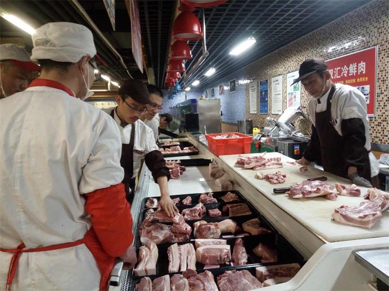 介休三店(diàn)生(shēng)肉分(fēn)割技(jì)能(néng)大(dà)賽32.jpg 介休三店(diàn)生(shēng)肉分(fēn)割技(jì)能(néng)大(dà)賽32.jpg